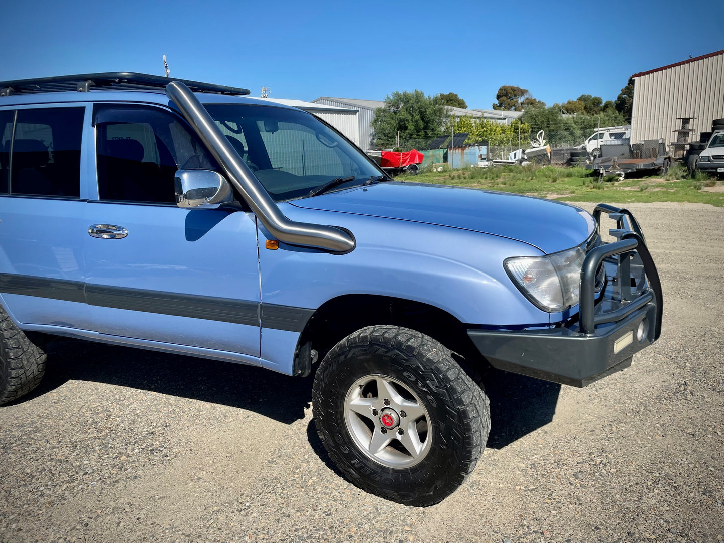 Toyota LC100/105 4" Mid Entry Snorkel