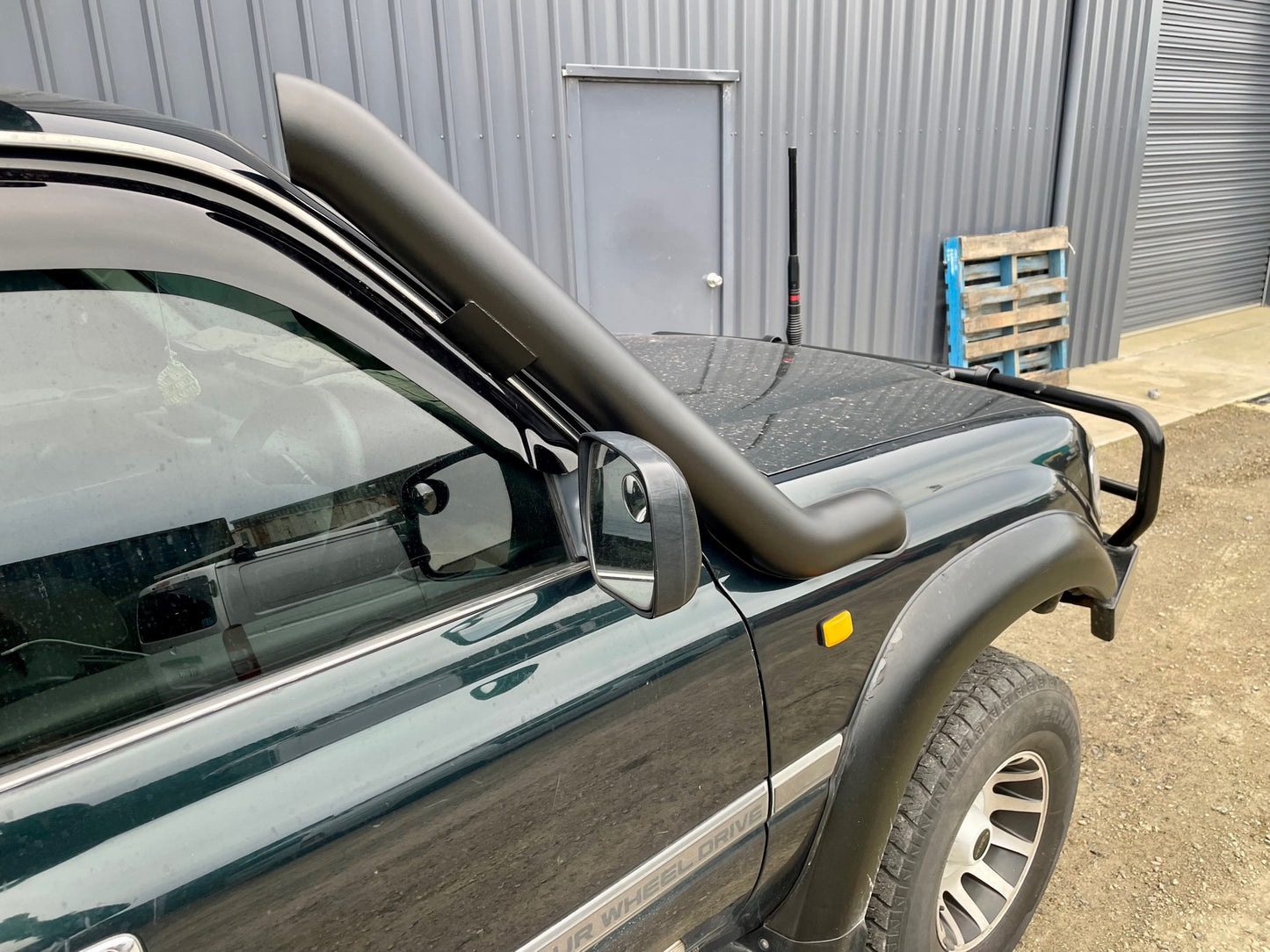 Toyota LC80 4" Mid Entry Snorkel