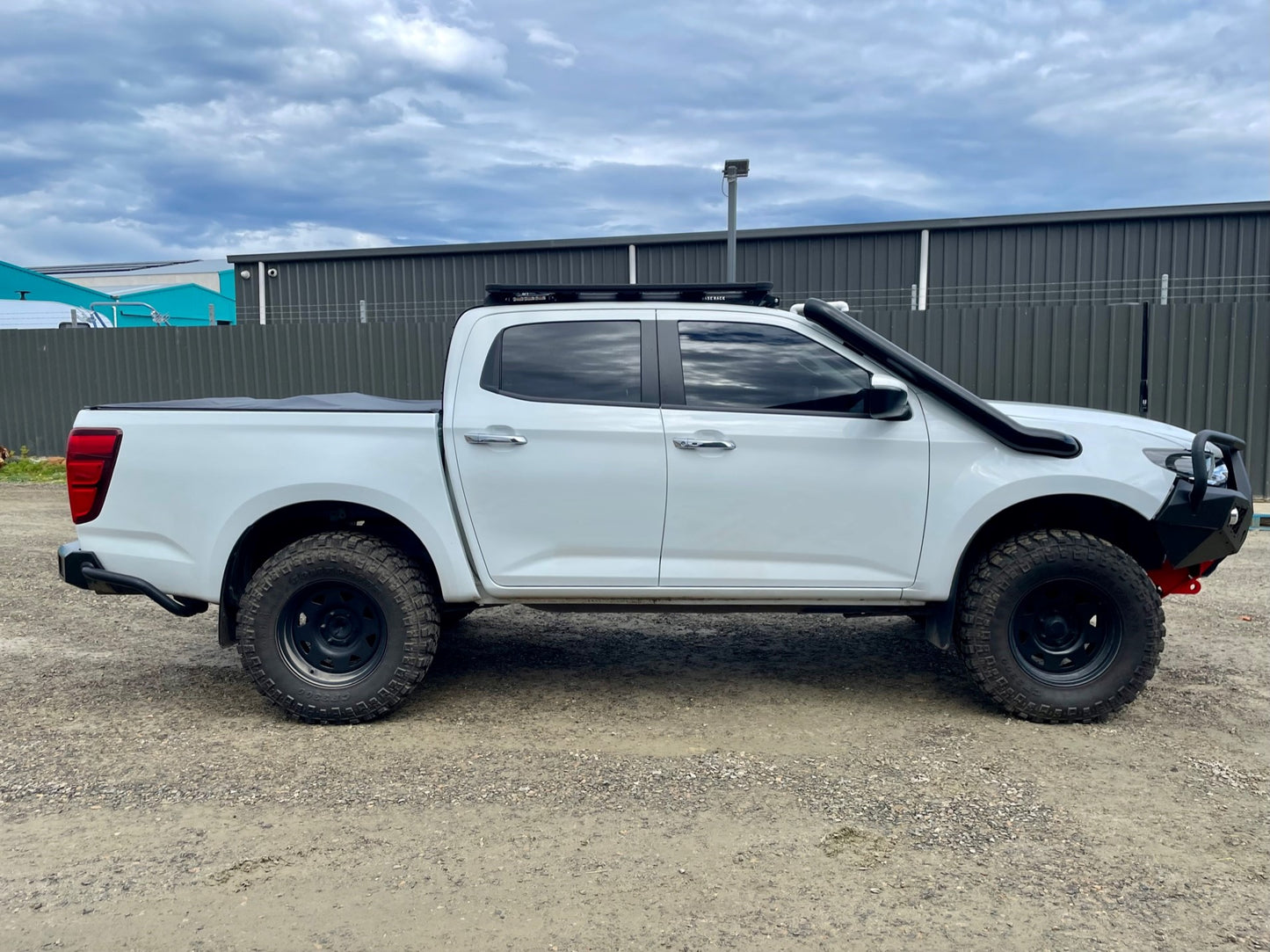Mazda BT-50 21+ Mid Entry Snorkel
