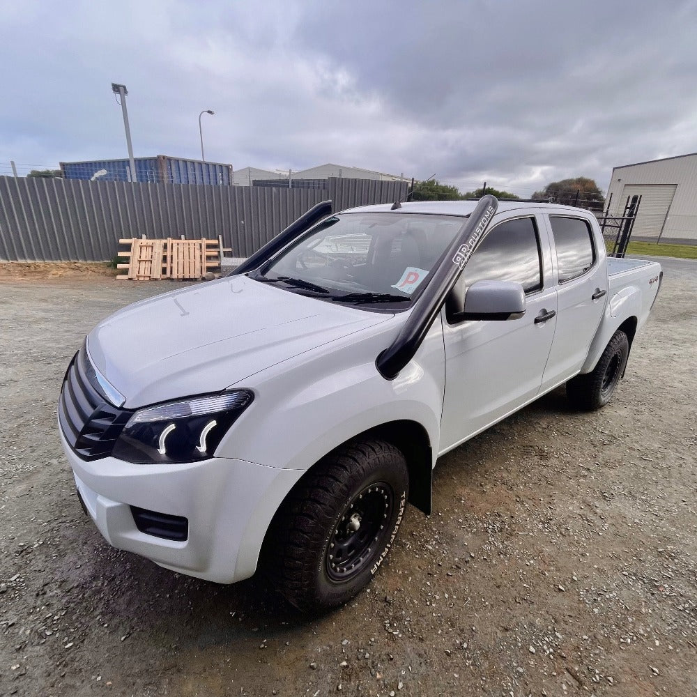 Isuzu D-MAX 2012-2020 Short Entry Dual Snorkels