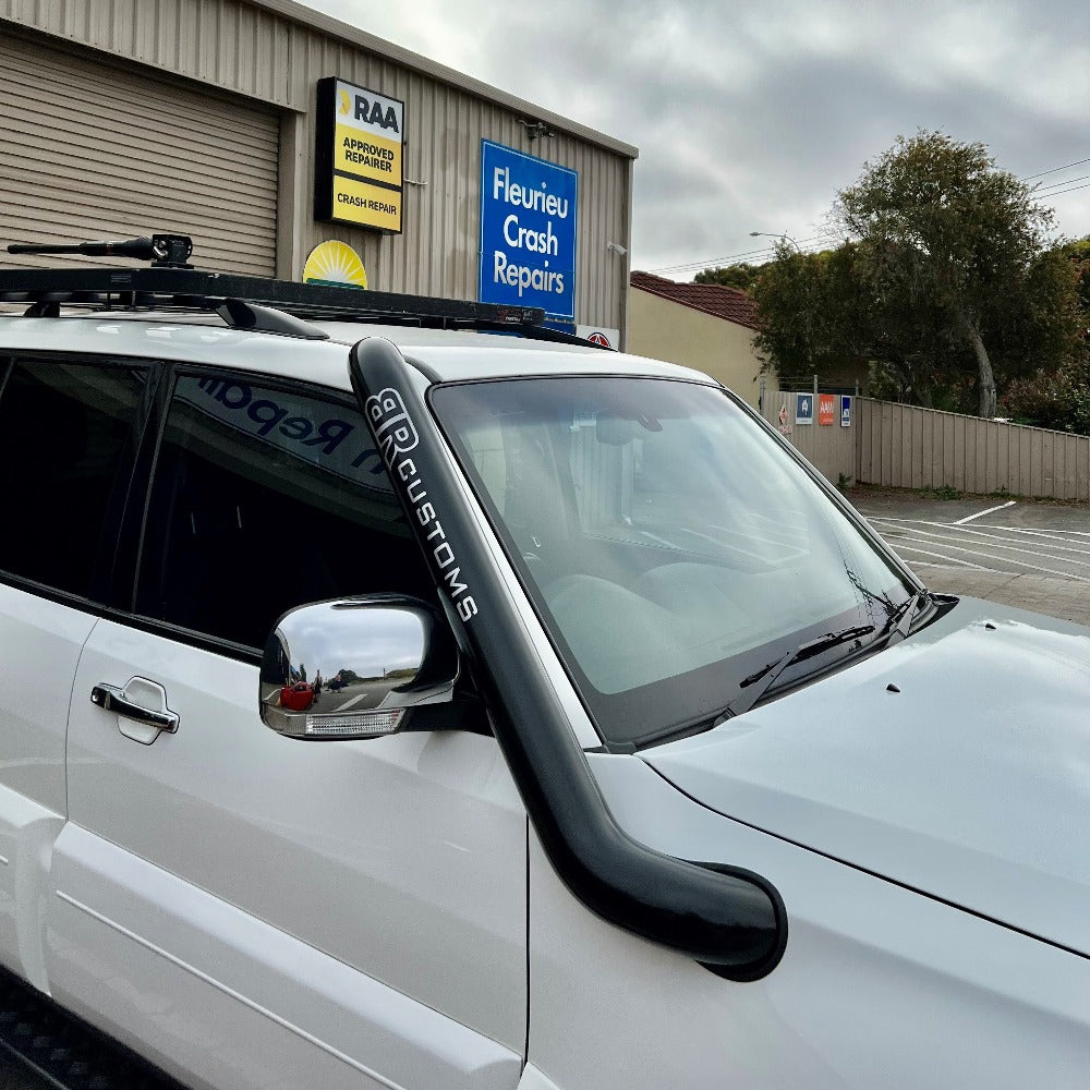 Mitsubishi Pajero V80 Gen 4 Mid Entry Snorkel
