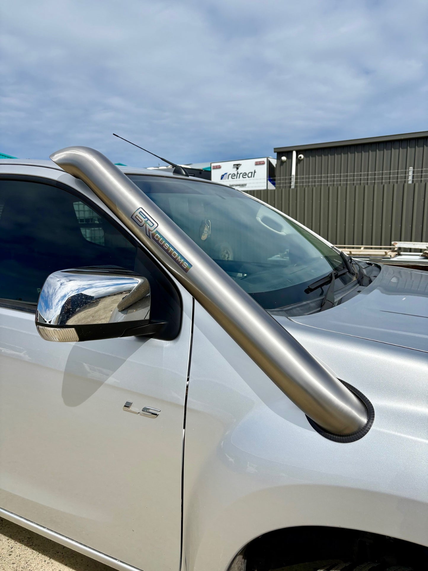 Isuzu D-MAX 2012-2020 Short Entry Snorkel